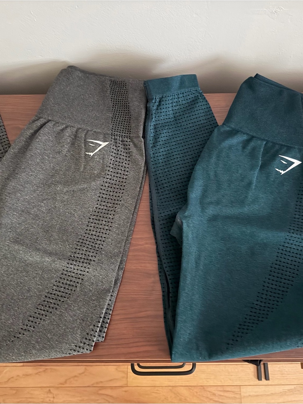 Gymshark Vital Seamless 2.0 Leggings in Grey and Teal Marl